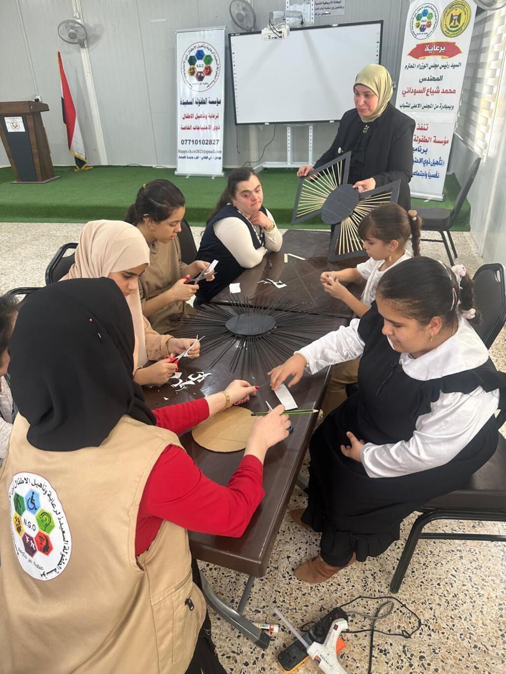 أطفال معهد الطفولة السعيدة بالموصل.