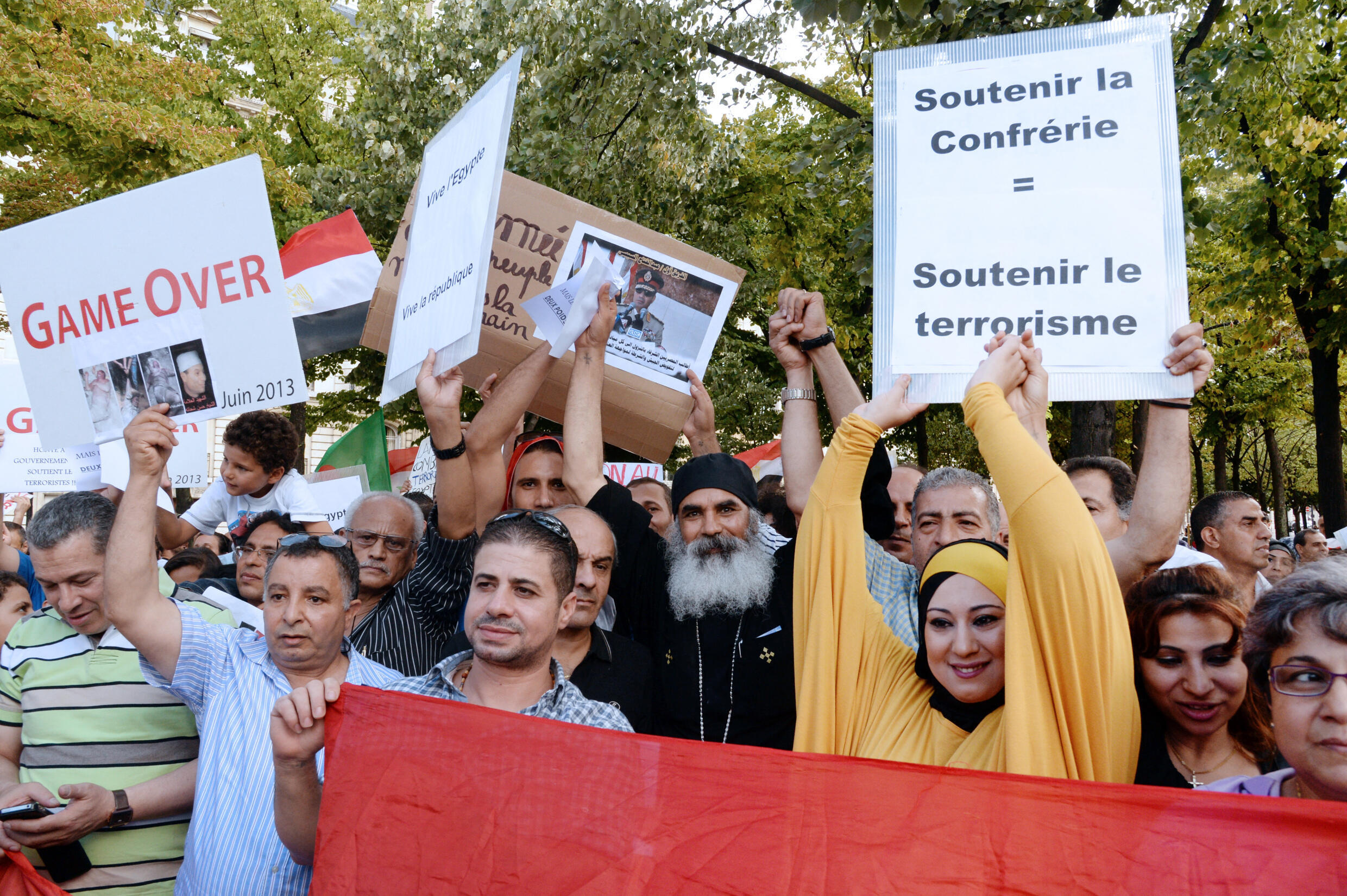 مظاهرة ضد الإخوان المسلمين في باريس أغسطس/آب 2013