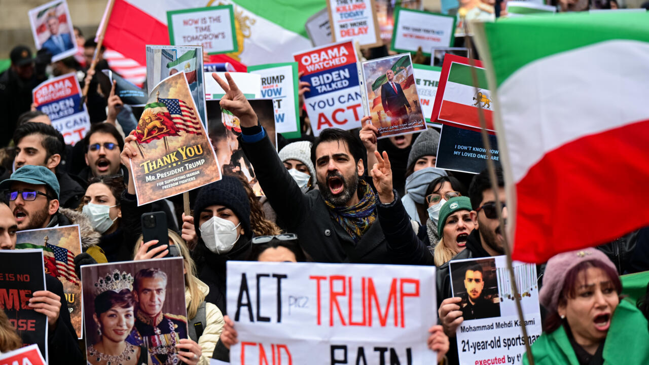واشنطن تقول إن إيران علّقت الإعدامات وحلفاء ترامب الخليجيين أقنعوه بالعدول عن ضربها