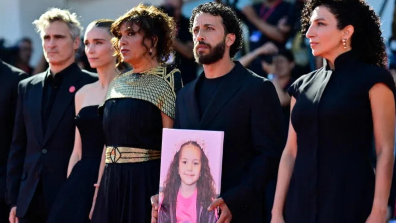 توسلات طفلة من غزة بفلم "صوت هند رجب" تهز مهرجان البندقية.. ومخرج ينتقد مقاطعة ممثلين بسبب حرب غزة