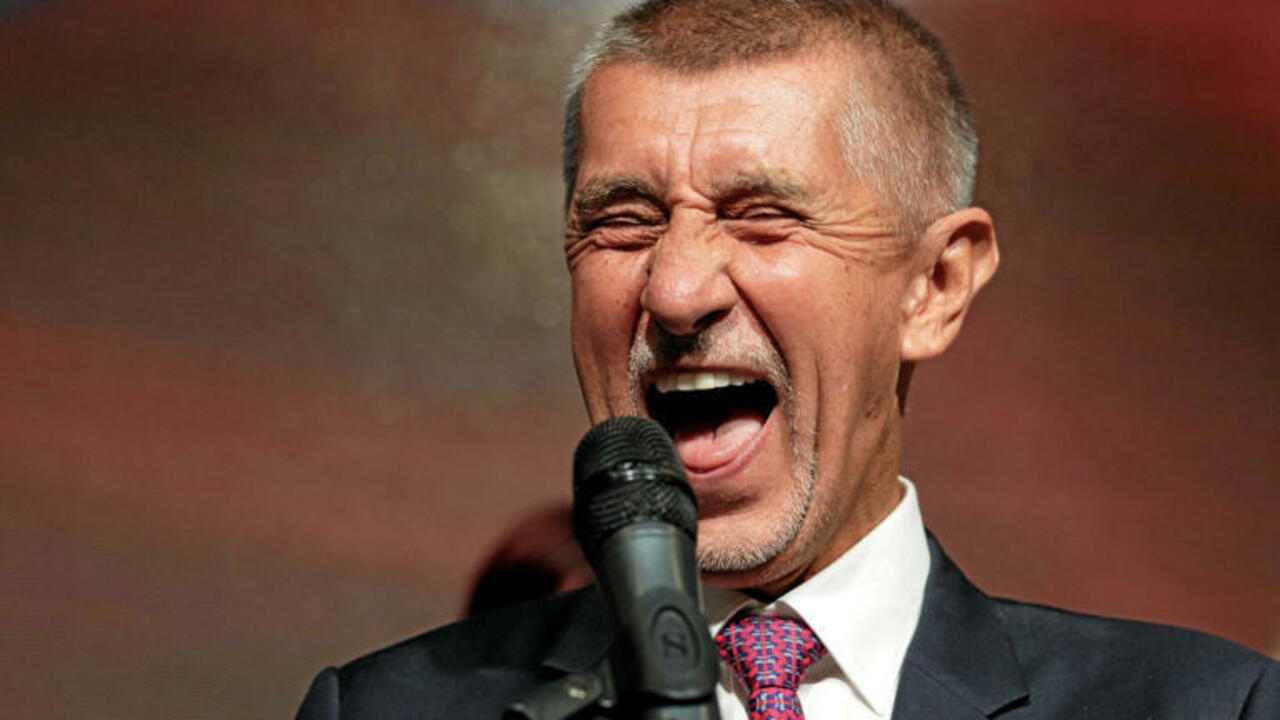 "الشعبوي" بابيش يحقق فوزا سهلا في انتخابات التشيك ويسعى للحصول على دعم الأحزاب "الصغيرة"