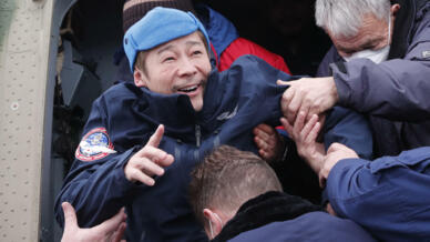 عودة سائحي فضاء يابانيين إلى الأرض بعد 12 يوما في الفضاء