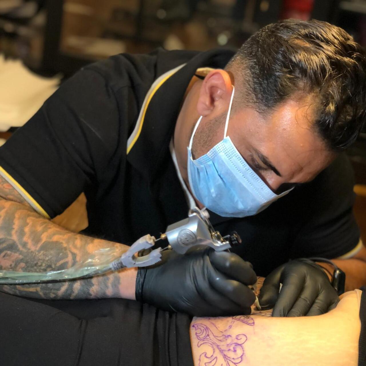 لا تستعجل في التاتو - هوى الأيام - مونت كارلو الدولية / MCD, image size:1280x1280