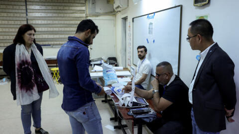 مركز اقتراع في بغداد، العراق، 9 نوفمبر/تشرين الثاني 2025.