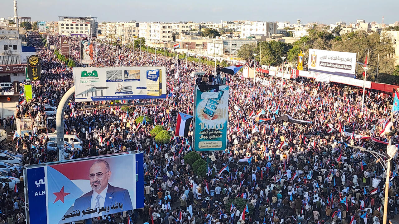 زعيم الانفصاليين يتعهد بمواصلة العمل لقيام دولة مستقلة في جنوب اليمن