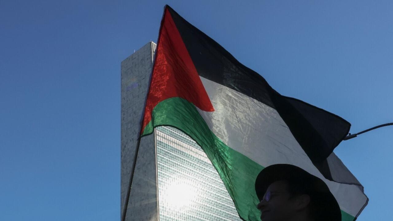 عشية الاعتراف الفرنسي.. ردود فعل واسعة على اعتراف البرتغال وبريطانيا وأستراليا وكندا بدولة فلسطينية