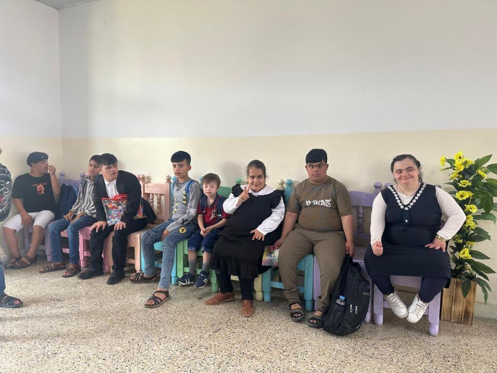 أطفال معهد الطفولة السعيدة بالموصل.