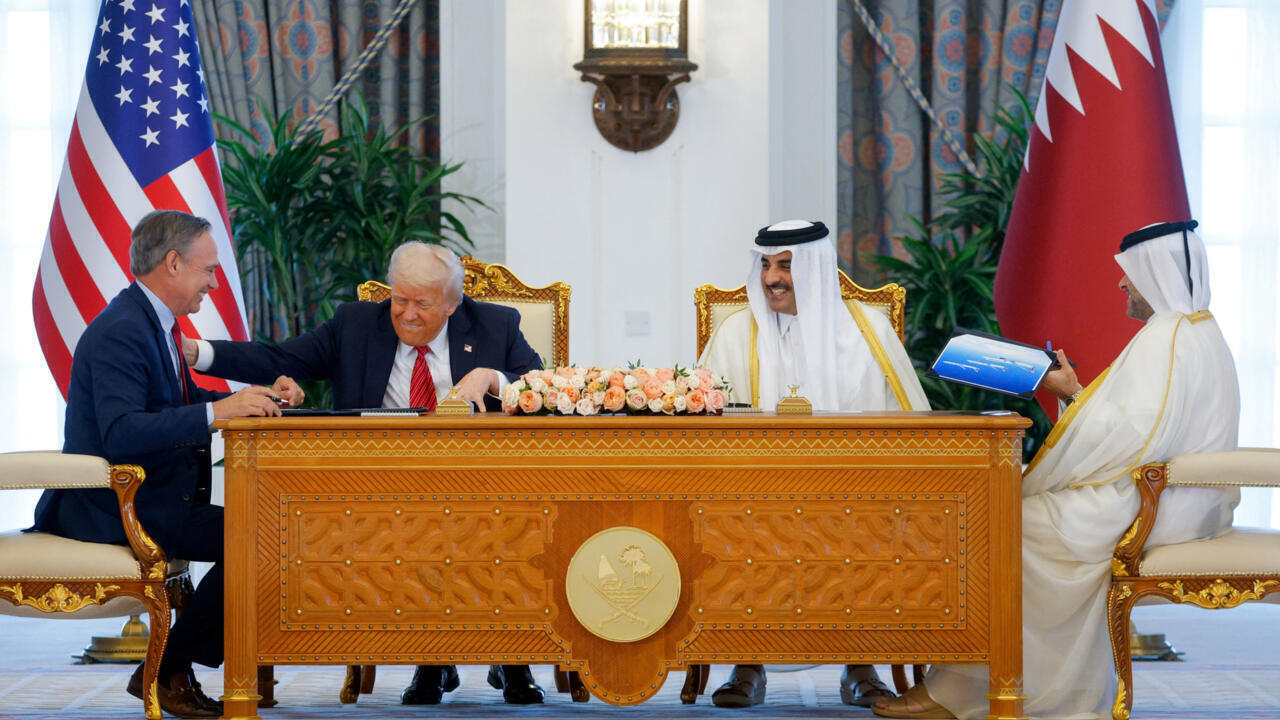 ترامب يتعهد بالدفاع عن قطر إذا تعرضت لهجوم
