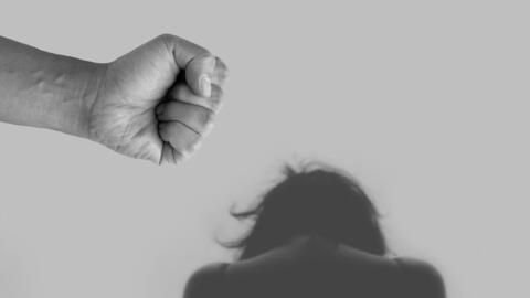 العنف ضد المرأة