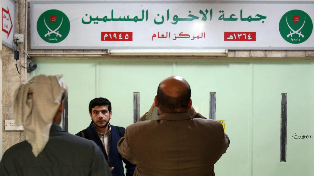 الأردن يصعّد ضد "الإخوان المسلمين" ... إحالة قضايا جمع الأموال إلى النائب العام